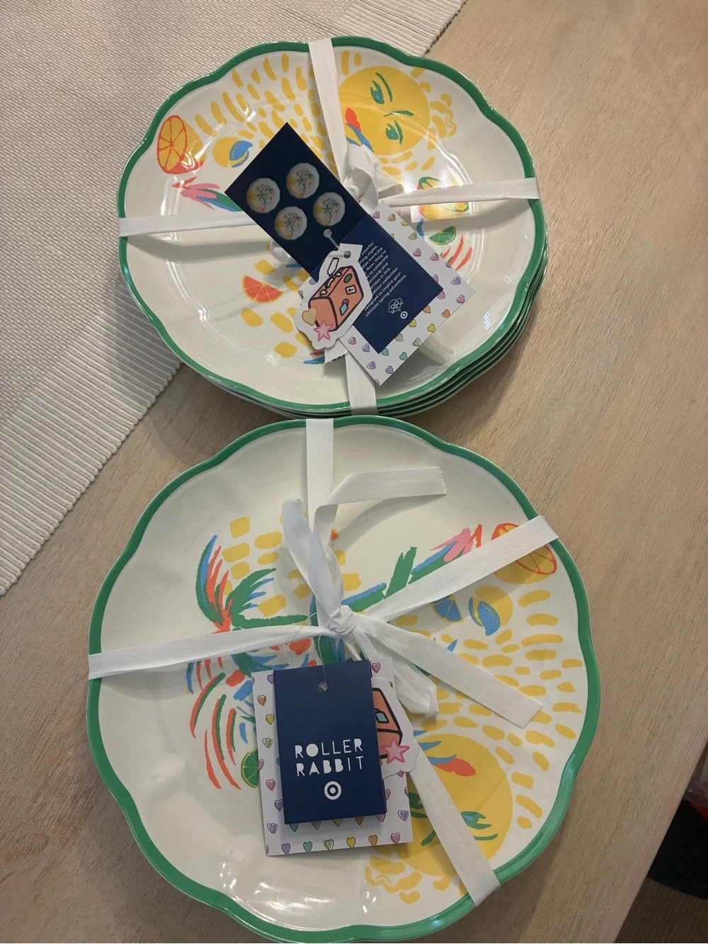Roller Rabbit x Target Vacation Melamine Salad 9 in. Plates •Set of 8•